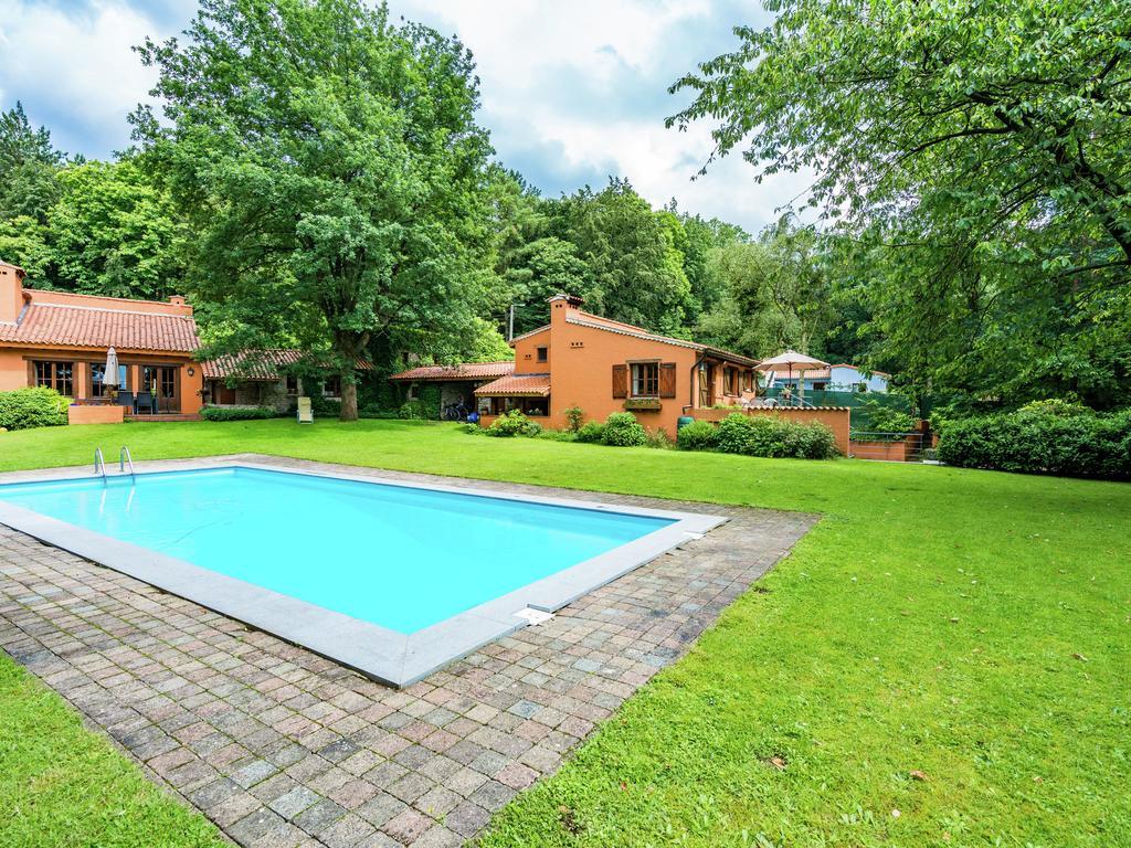 Cosy And Snug Holiday Home With Joint Swimming Pool Zichemsveld Zewnętrze zdjęcie